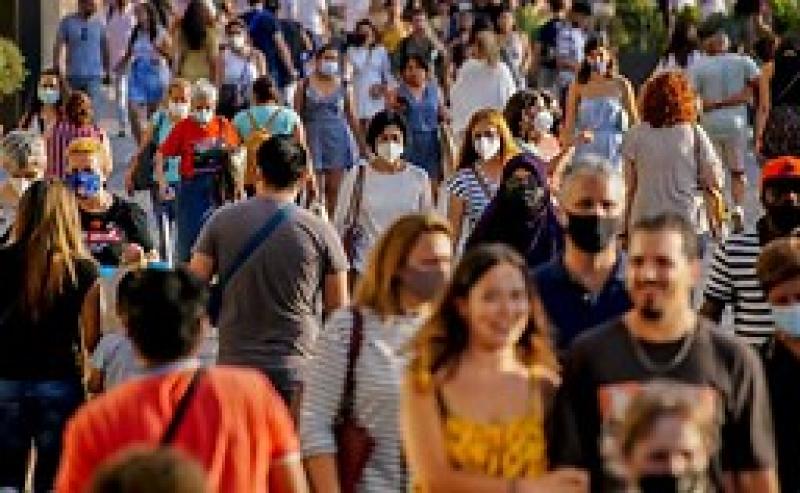 The difference in Spain is stark. People wear masks, no one complains. | Opinion