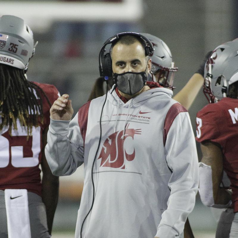 Washington State fires football coach for refusing COVID vaccine