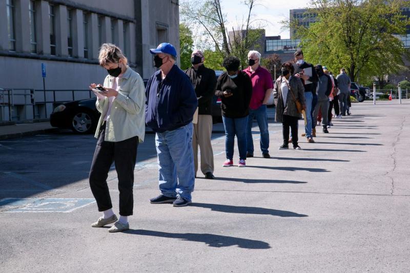 Labor market tightening; layoffs lowest in nearly 30 years