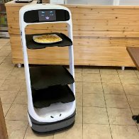 'I've never seen anything like that': Robot server a huge hit at Winnipeg restaurant
