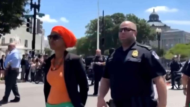 Ilhan Omar Uses Her One Phone Call From Jail To Call Both Her Husband And Her Brother