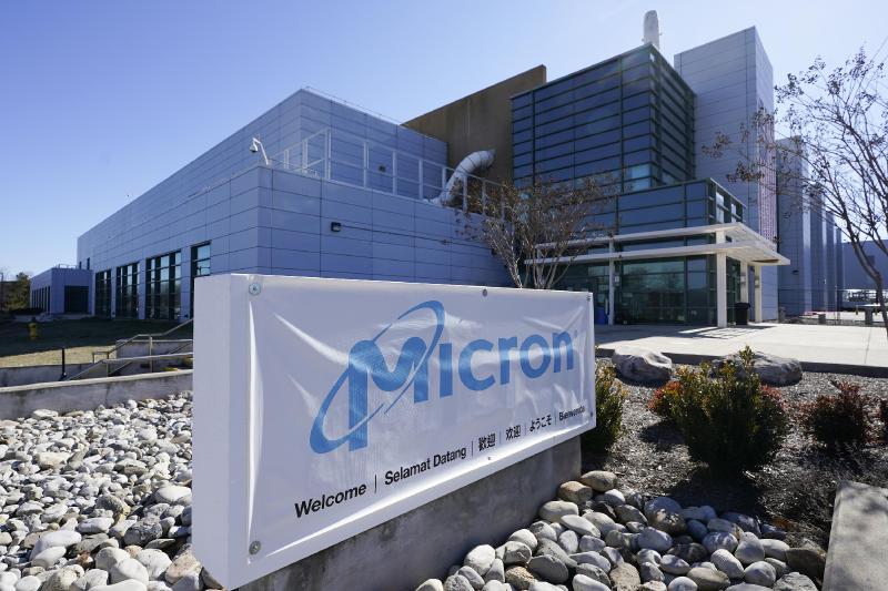 Micron to invest $15 billion on memory chip plant in Boise | AP News