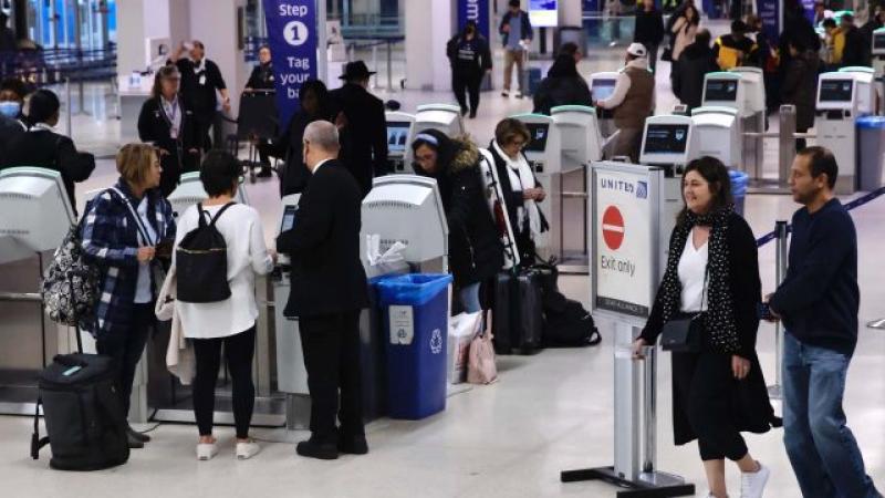 Hellish day at US airports after air traffic outage