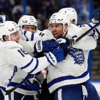 Maple Leafs advance to second round of playoffs for first time since 2004 after OT victory
