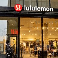 Ex-Lululemon Staffers Say They Were Fired for Reporting Robbery to Police