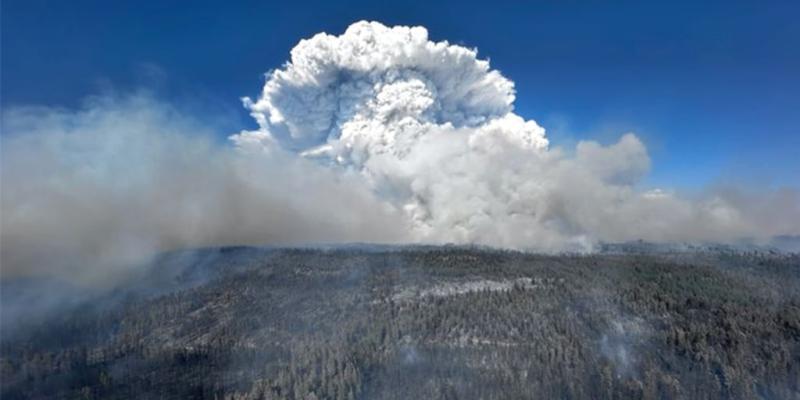 Several blazes, including a 'megafire,' growing in Oregon amid dry fuel and high temperatures