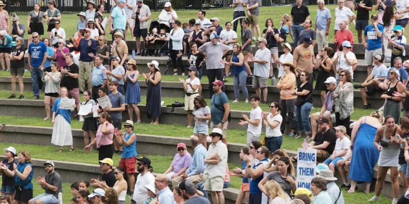 Nashville residents show Jewish solidarity after neo-Nazis converge on city