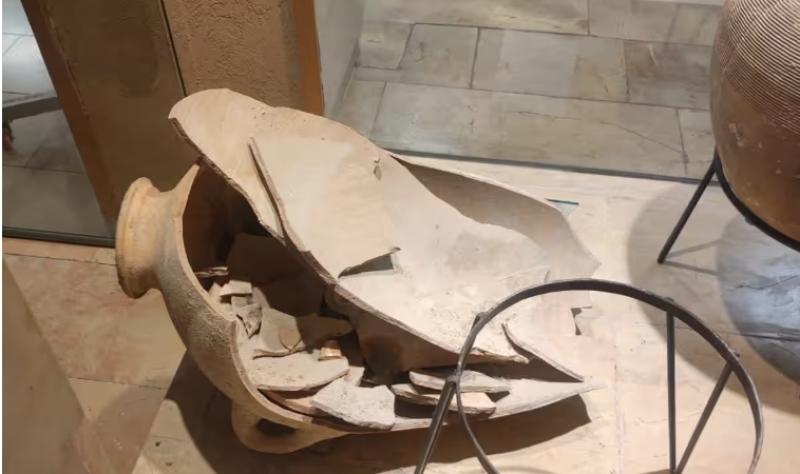 'I couldn't believe it was my son who did it': boy, 4, smashes bronze age jar in Israel museum 