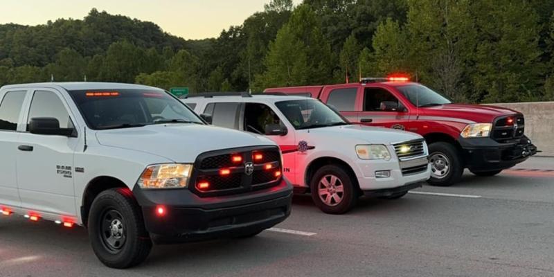 Manhunt underway for suspect in Kentucky mass shooting near highway