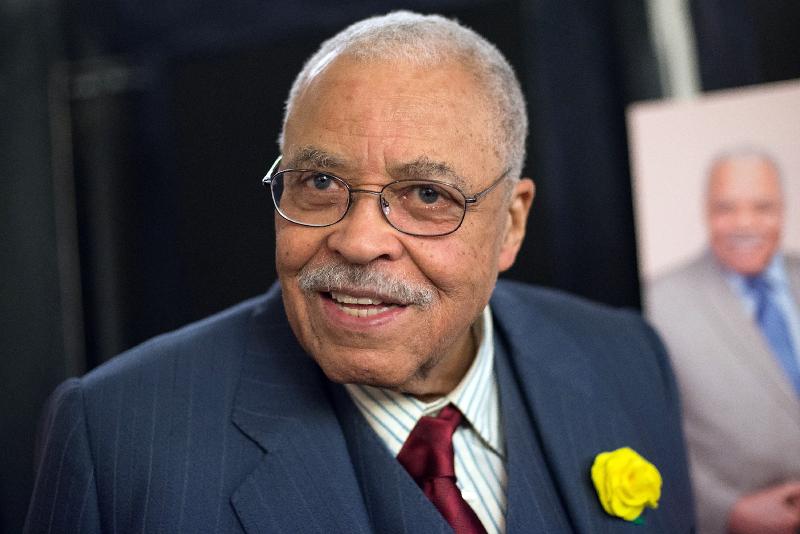 James Earl Jones Dead: Darth Vader Voice, 'Field Of Dreams' Star, EGOT Winner