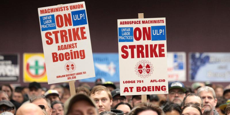 Boeing machinists reject new labor contract, extending strike