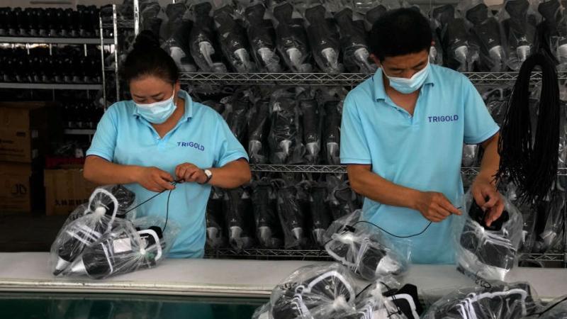 Chinese suppliers face ambiguous global supply chain amid pandemic