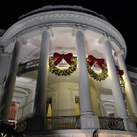 COVID-19 makes Biden's 1st White House Christmas less merry