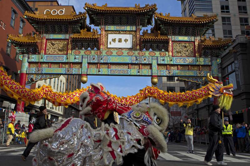 Lawmakers urge making Lunar New Year a federal holiday