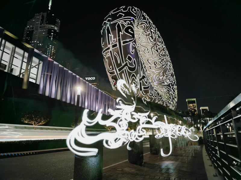 Chinese artist illuminates Dubai's nightscape with intercultural light paintings