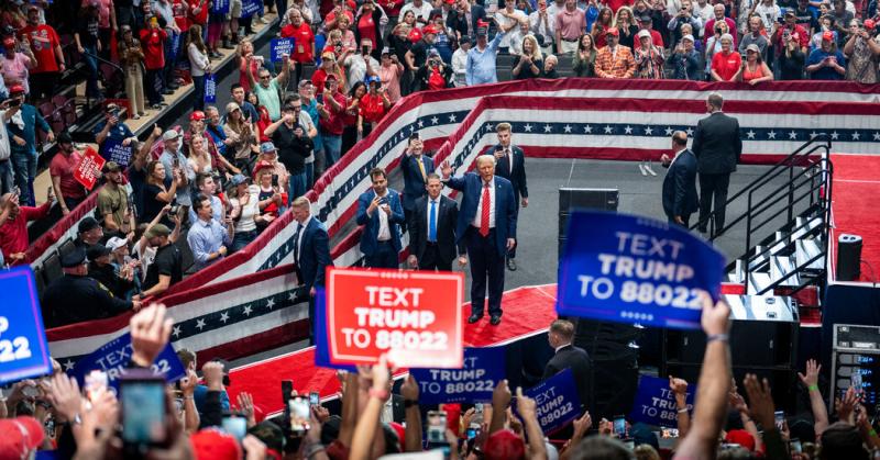 Trump, Preparing to Challenge the Results, Puts His 2020 Playbook Into Action 