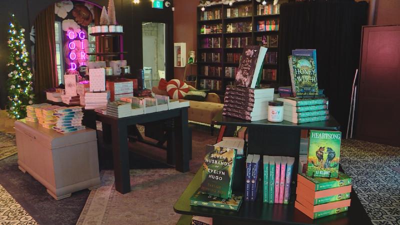 A New Chapter: Bookworms crawl back to Canada's independent bookstores