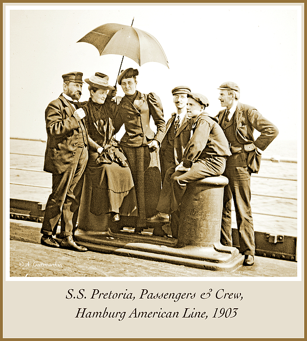 passangersandcrewsspretoria1903vintagephotographagurmankin.jpg