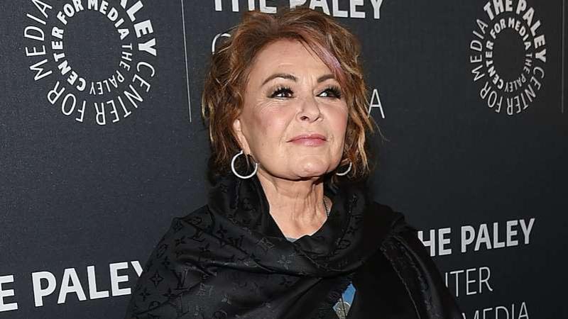 Roseanne Barr Apologizes For Racist 'Planet of the Apes' Tweet About Obama Adviser (UPDATE : ROSEANNE SHOW CANCELLED)