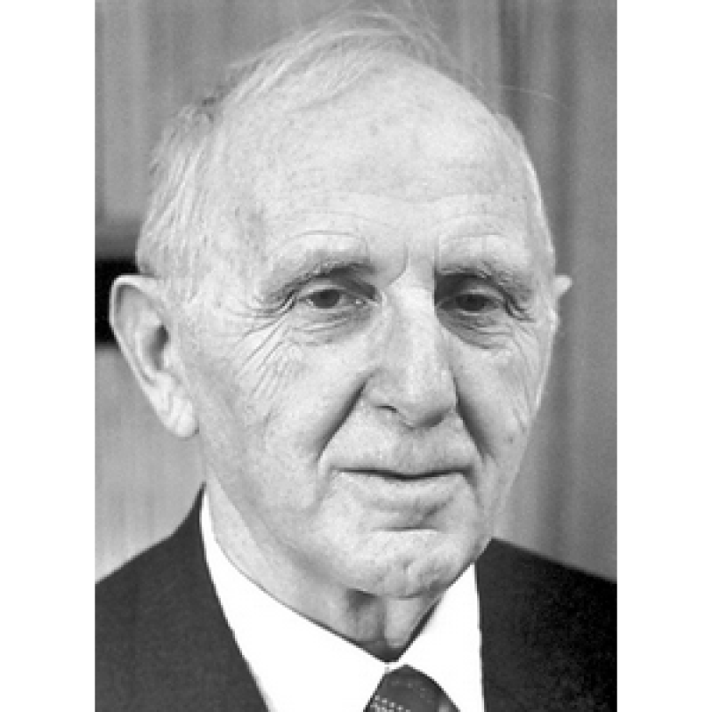 Саймон кузнец. Саймон кузнец снс. Саймон кузнец снс. Саймон кузнец. Саймон смит экономист.