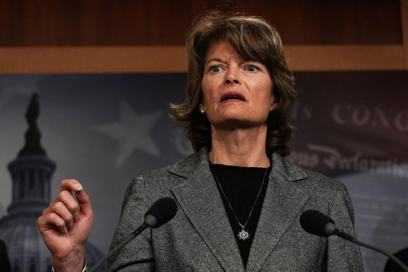 Lisa Murkowski Admits She Thought Being Alaskan Senator Just Meant Having To Deal With Bears & Sh*t!