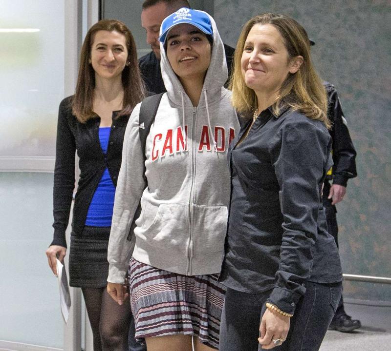 Saudi woman fleeing alleged abuse arrives in Canada