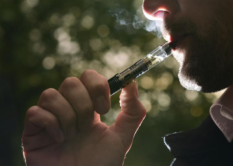 E-cigarettes outperform patches and gums in quit-smoking study