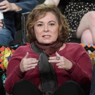 Roseanne Barr calls #MeToo accusers 'hoes,' slams Sen. Kamala Harris, Christine Blasey Ford