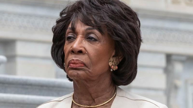 Waters tries to pin student debt crisis on banks