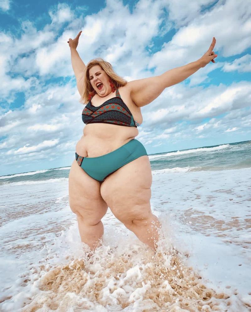Gillette posted a photo of a plus-size model and Twitter couldn't handle it