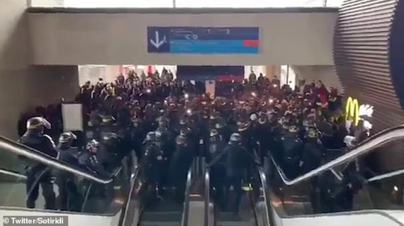 Hundreds of migrants occupy France's Charles de Gaulle airport, demand to meet the Prime Minister and call for an end to deportations