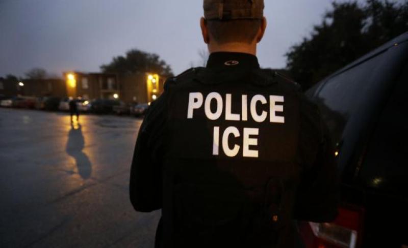Ex-ICE officials criticize Trump's tweet about upcoming deportation sweep