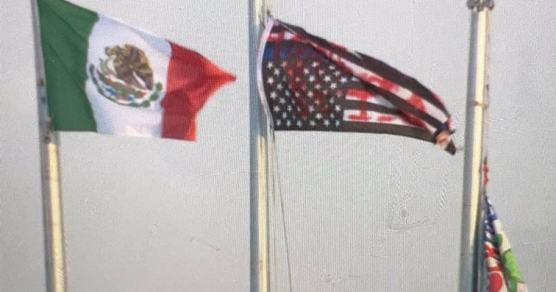 Protestors Remove U.S. Flag and Raise Mexican Flag In Its Place at ICE Detention Center