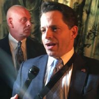 Scaramucci: GOP may need to replace Trump for 2020