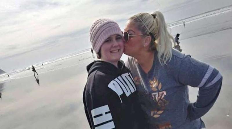 13-year-old girl with cancer mandated to have surgery over mom's objections