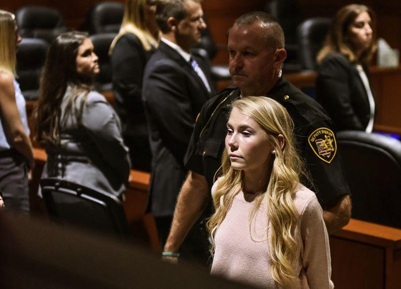 Ohio cheerleader acquitted of murdering her newborn in 2017
