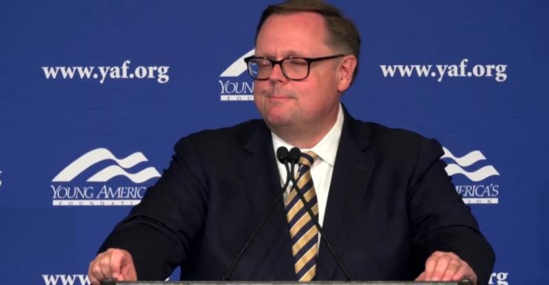 Todd Starnes Out at Fox News///////// Fox News Cuts Ties With Controversial Host Todd Starnes