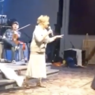 Old woman drops cringy pro-Trump rap during church service: ‘No collusion, the ultimate conclusion!’