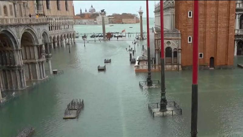 Venice fears exodus of residents after latest flood