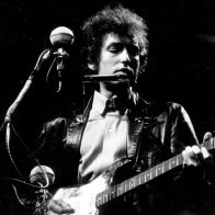 Bob Dylan Goes Electric