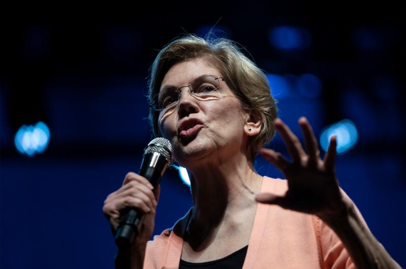 Elizabeth Warren considers dropping out of presidential race
