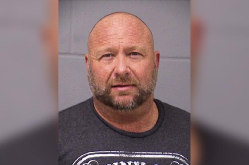 Conspiracy theorist Alex Jones arrested on drunk driving charge