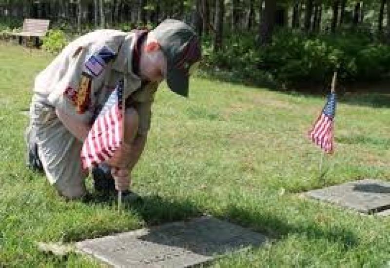 Boy Scouts banned from planting American flags on veterans' graves for Memorial Day due to coronavirus