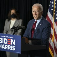 Poll: Biden maintains clear lead over Trump nationally - POLITICO