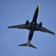 Delta Flight Returns to Gate, Removes Passenger Refusing to Wear Mask