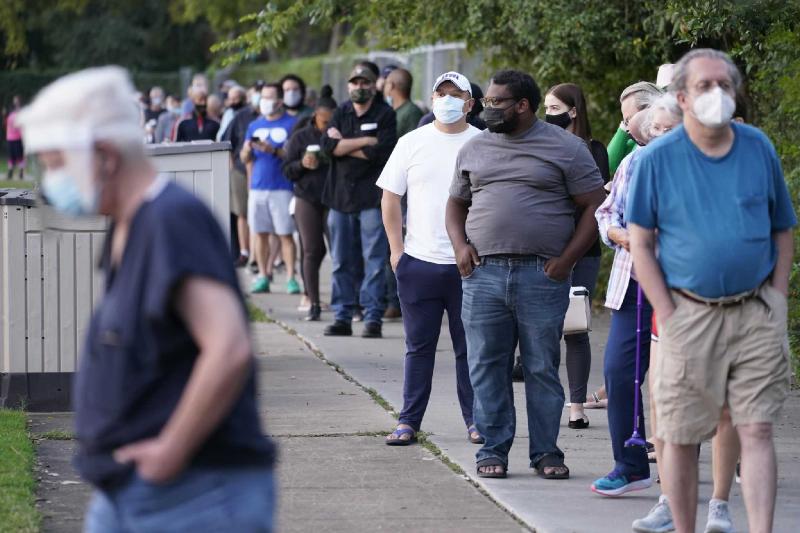 Texas surpassed 1 million votes on first day of early voting - HoustonChronicle.com