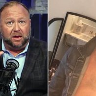 Conspiracy theorist Alex Jones was involved 'Pizzagate' style smear 