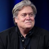 Steve Bannon Tells Messianic Gun-Toting Conspiracy Theorists That the Left Wants to Steal Pennsylvania From Trump  