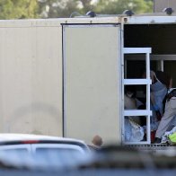 Photos: El Paso doubles mobile morgue capacity amid new COVID-19 surge - Business Insider