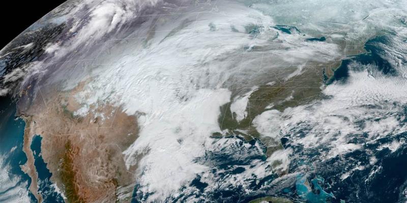 Biggest snowstorm in years on track to bury parts of the Northeast in up to 2 feet of snow